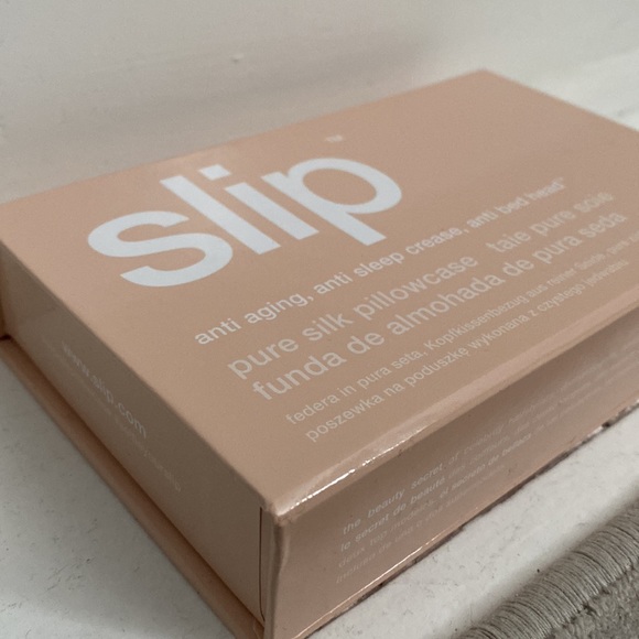 Slip silk pillowcase NWOT - Picture 2 of 3